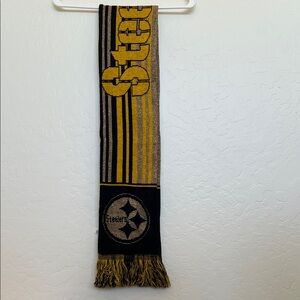 Steelers Black, Yellow and Metallic Gold Knit Scarf